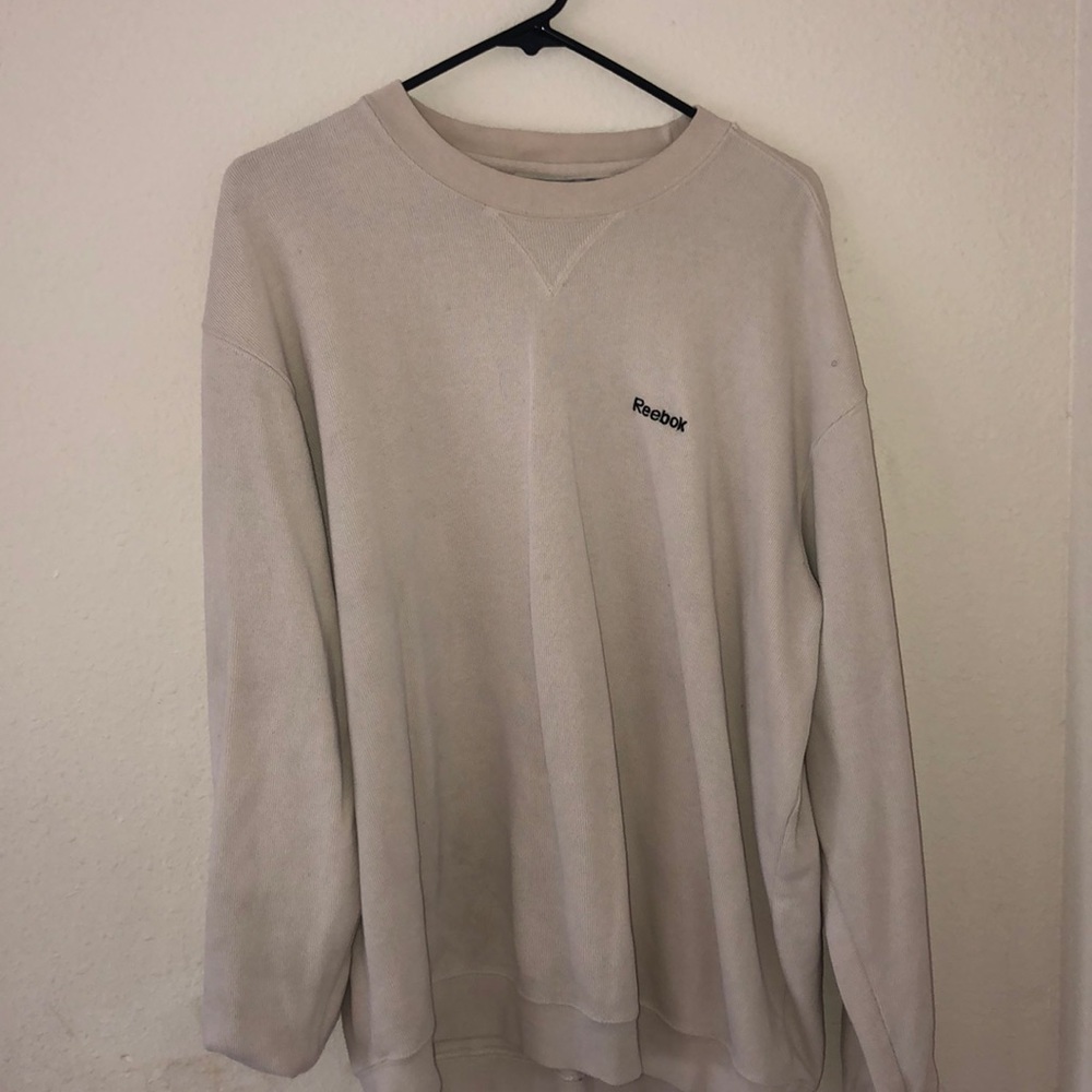 Creme Reebok Sweatshirt